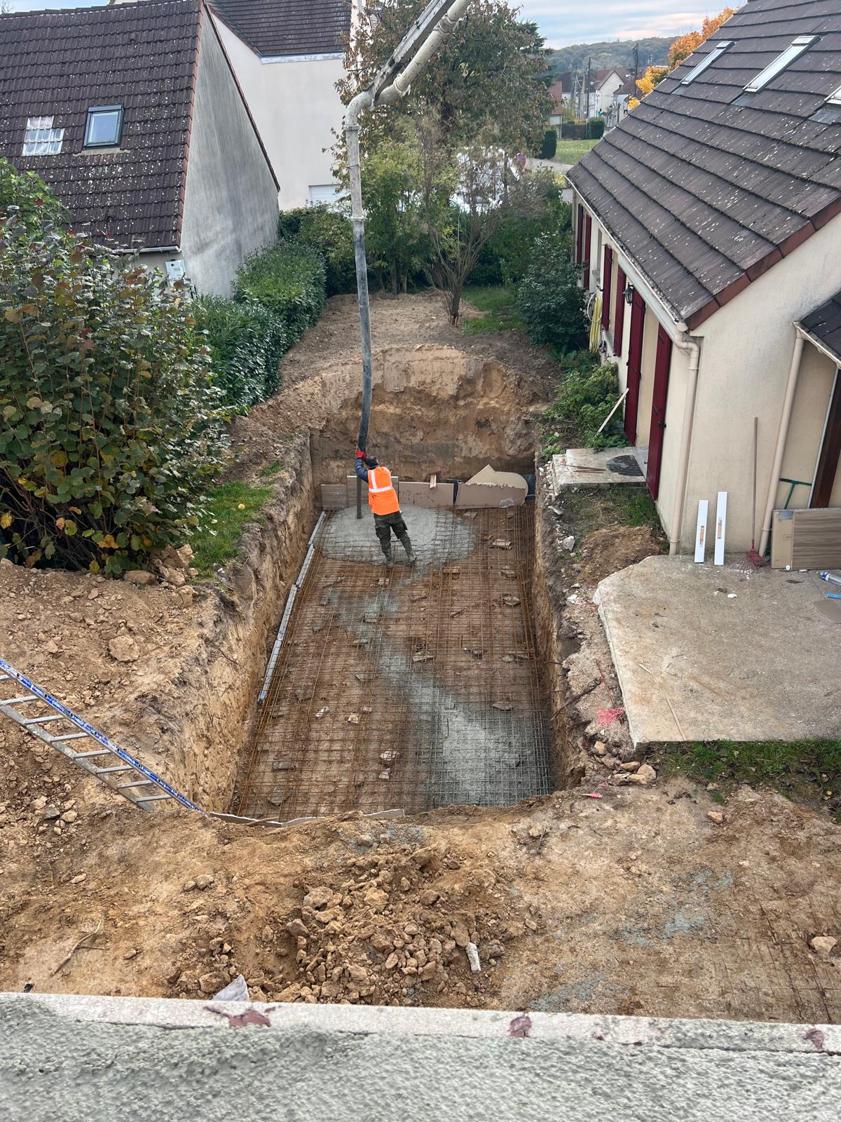 Préparation allée avec ferraillage et tranchée